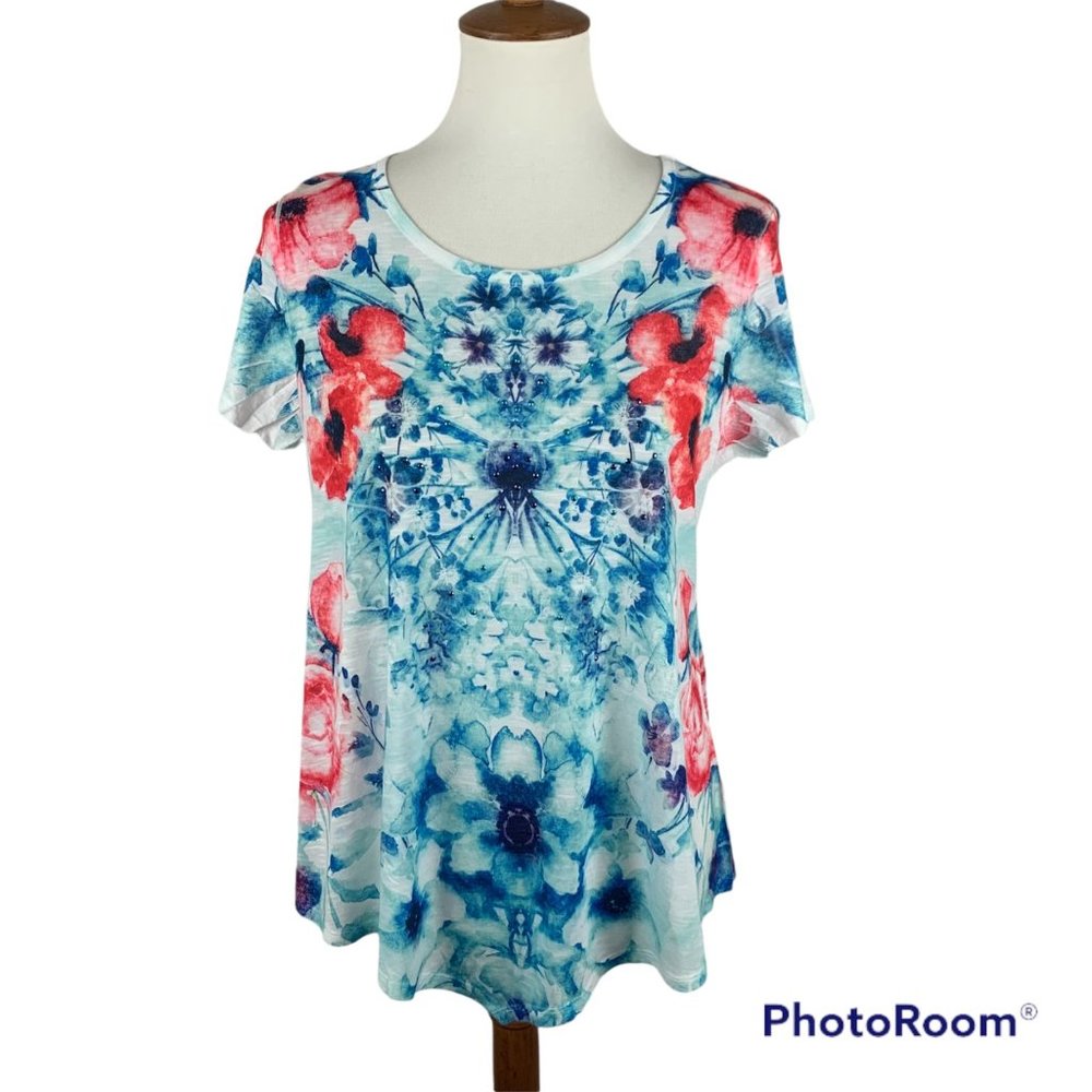 JM Sportswear womens short sleeved tee size small